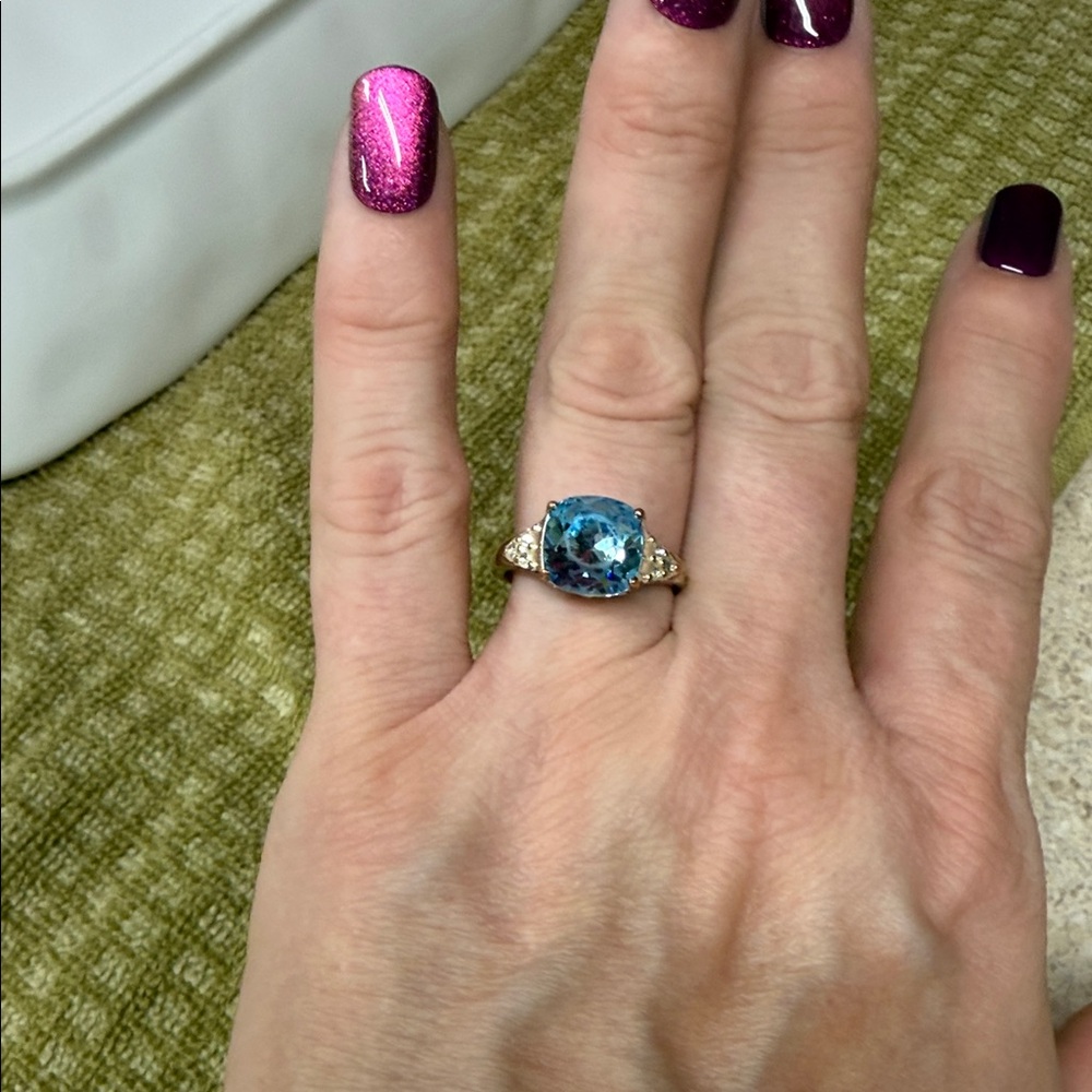 Elegant Blue Gemstone Ring size 7